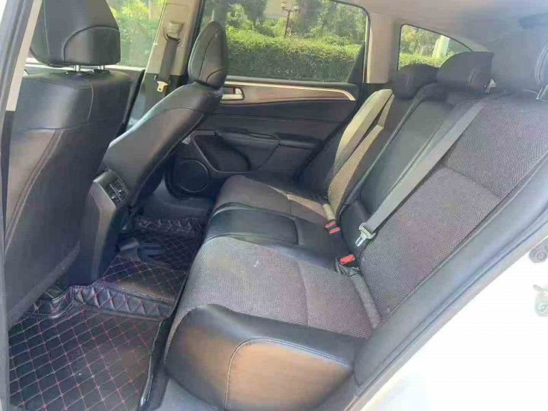 深圳19年本田杰德6