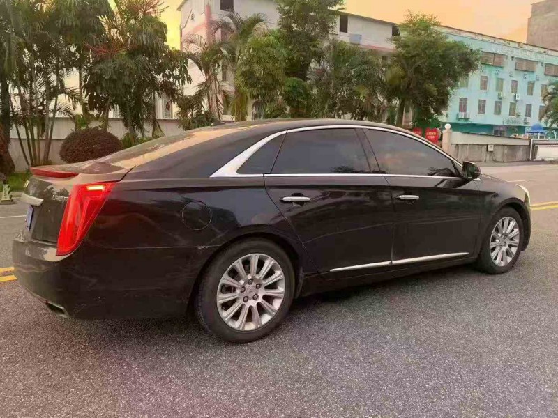 江门16年凯迪拉克XTS8