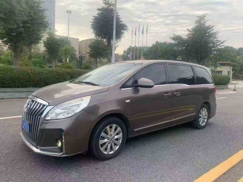 江门18年别克GL83