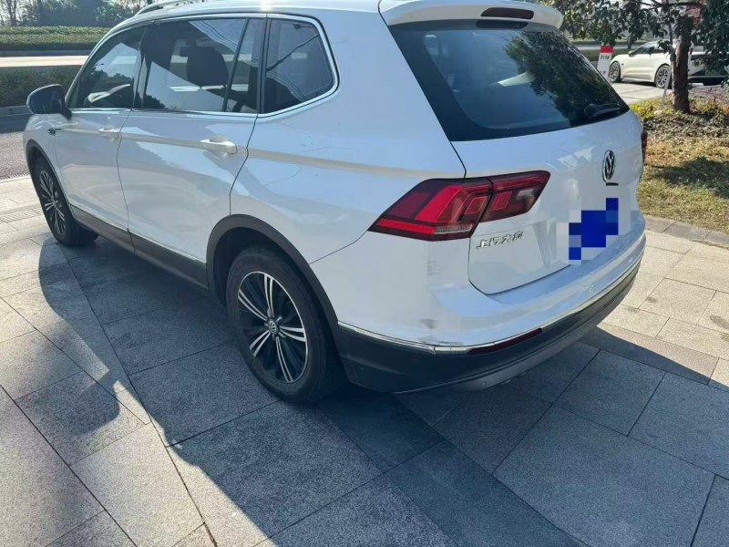 杭州19年大众途观3