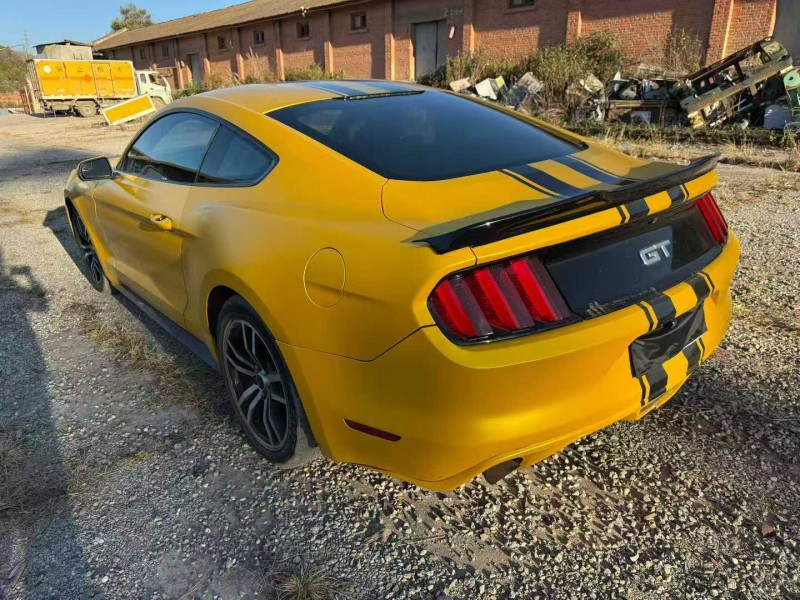 楚雄16年福特野马6