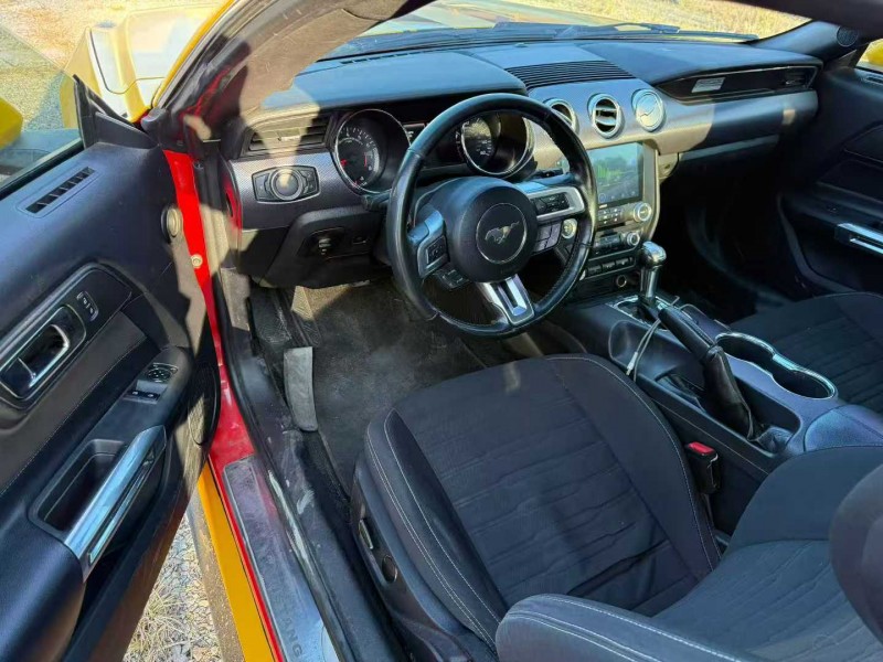 楚雄16年福特野马9