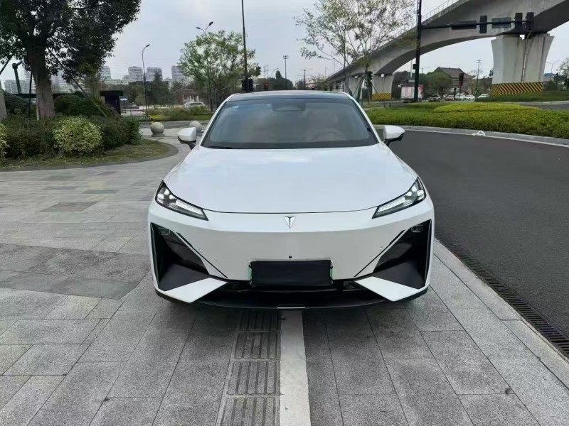 杭州25年长安汽车深蓝1