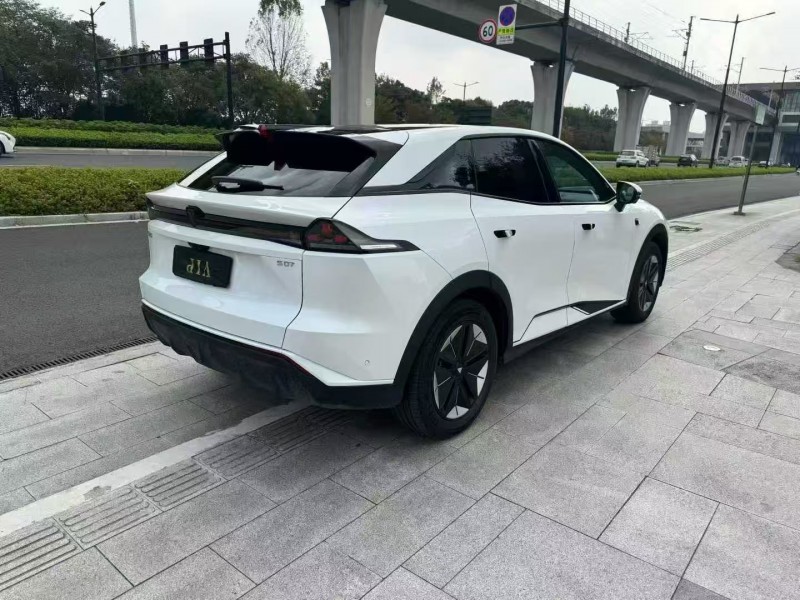 杭州25年长安汽车深蓝9