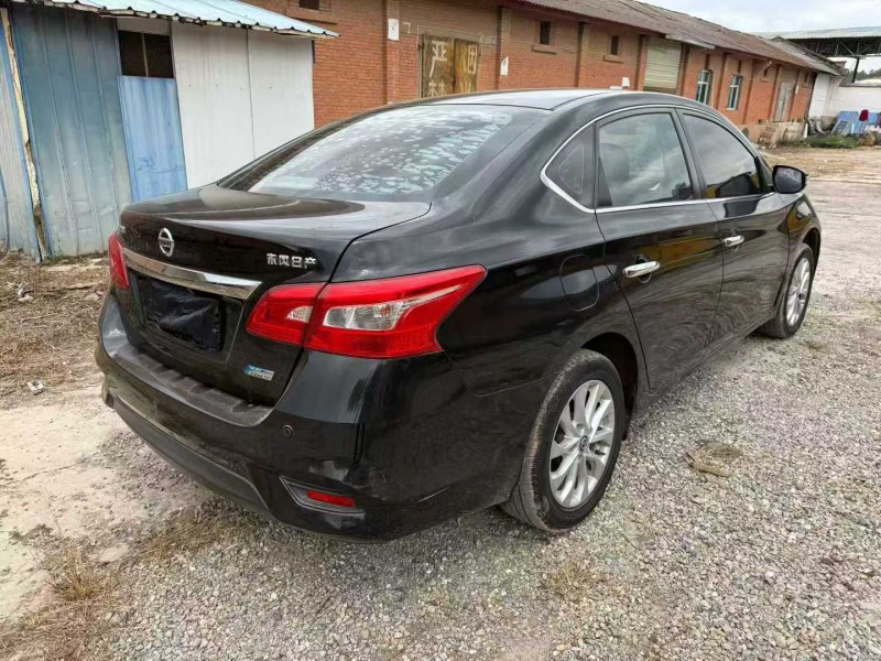 楚雄18年日产轩逸3