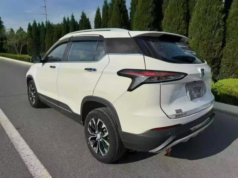 台州19年宝骏5102