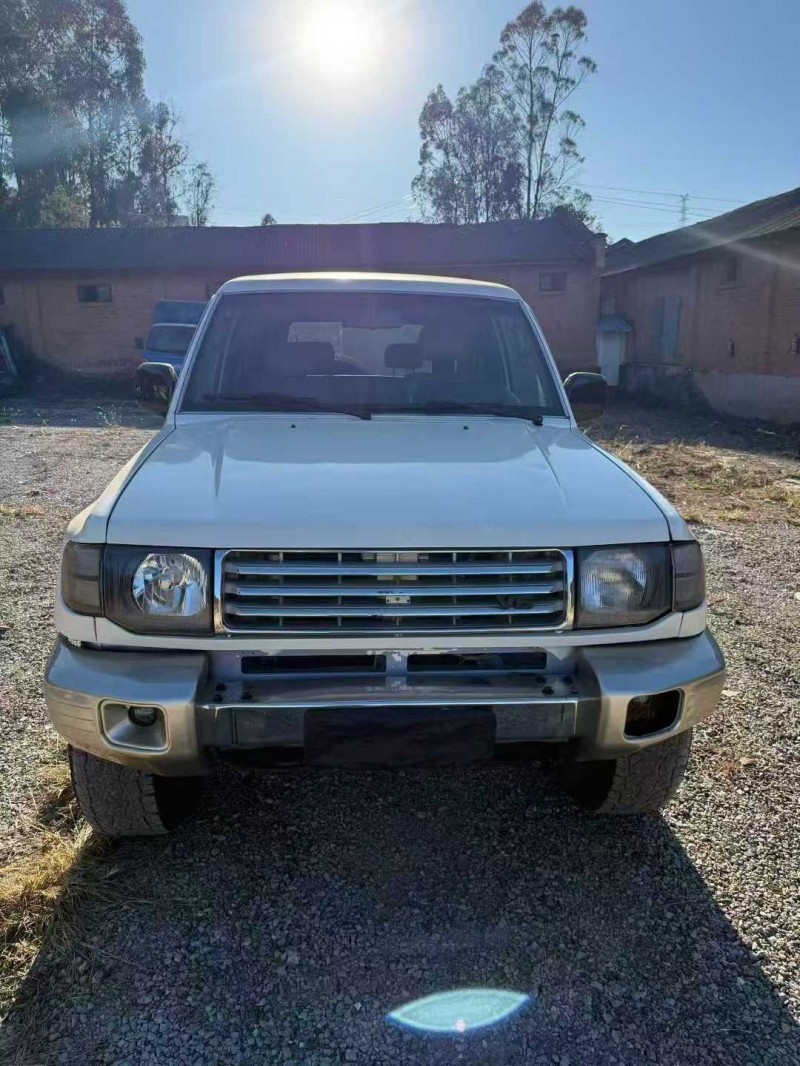 楚雄13年猎豹汽车黑金刚1