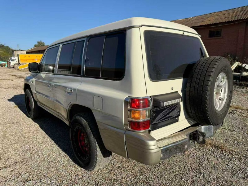 楚雄13年猎豹汽车黑金刚6