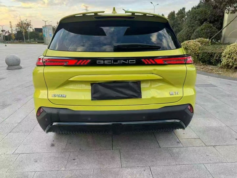 杭州23年北汽制造魔方9