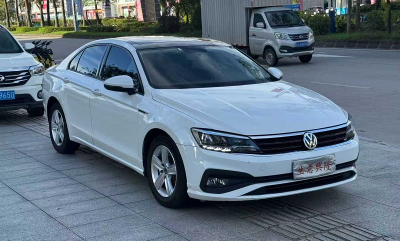 阳江22年大众凌渡2