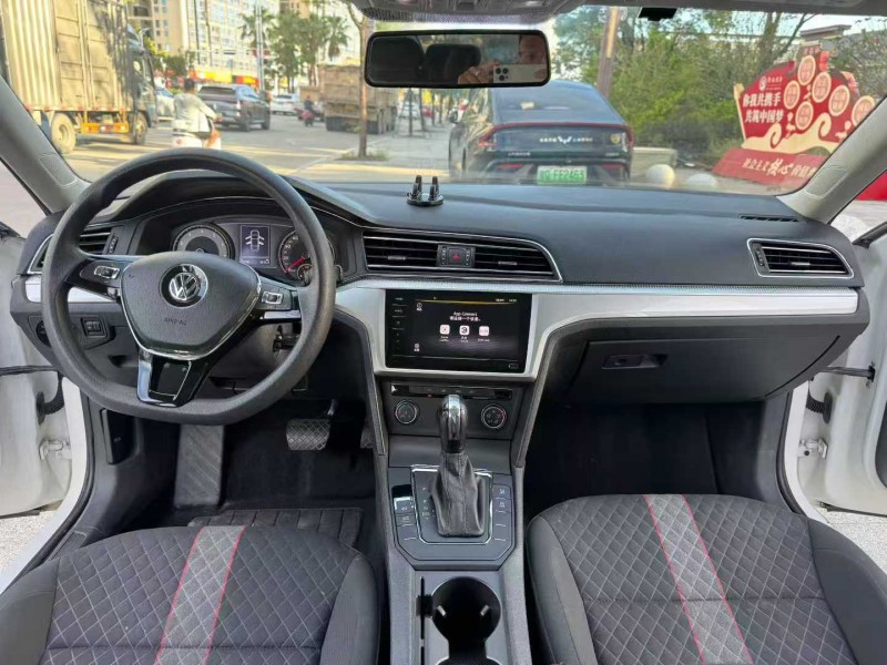 阳江22年大众凌渡4