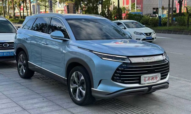 阳江24年比亚迪护卫舰2