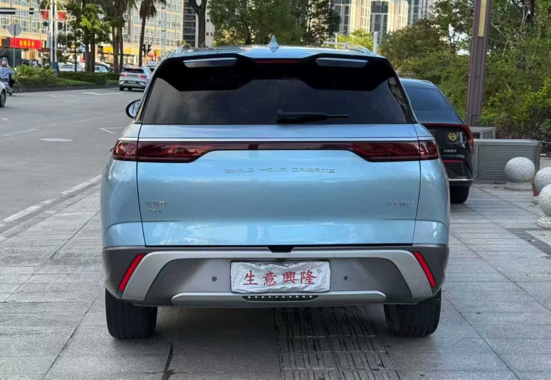 阳江24年比亚迪护卫舰8