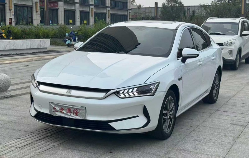 阳江22年比亚迪秦3