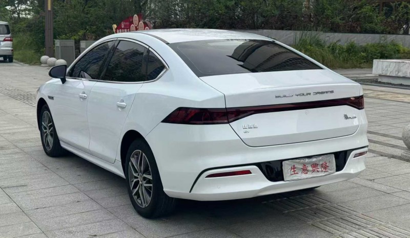 阳江22年比亚迪秦7