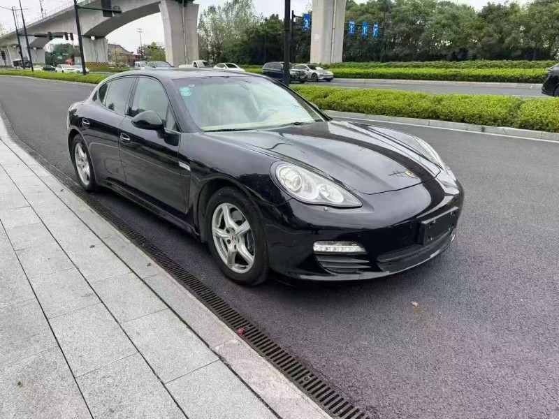 杭州13年保时捷帕拉梅拉2