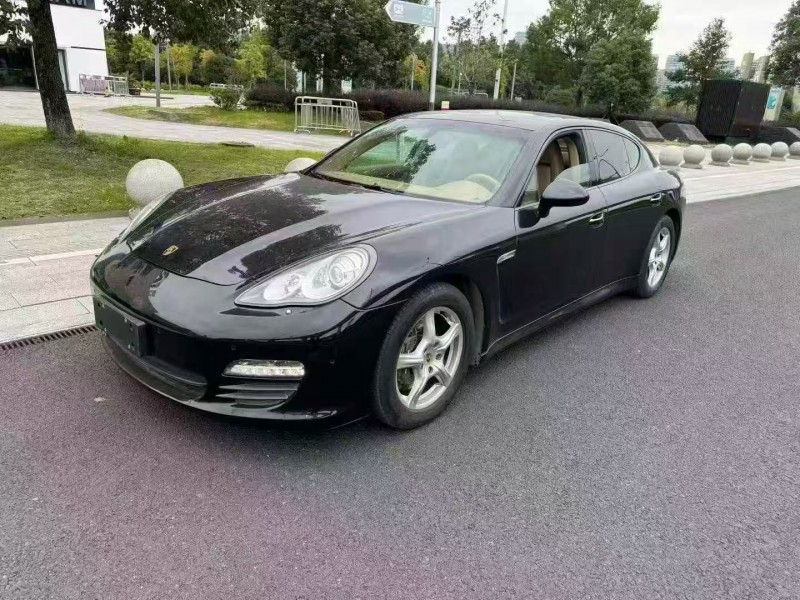 杭州13年保时捷帕拉梅拉6