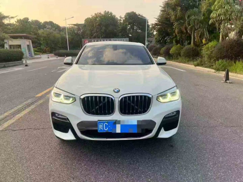 江门19年宝马X41