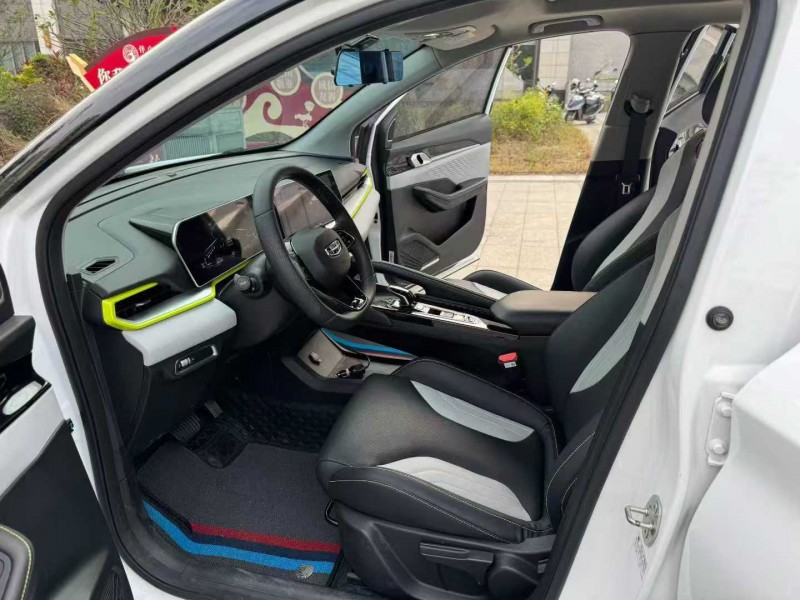 阳江23年吉利缤越5