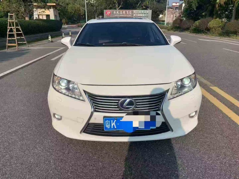 江门14年雷克萨斯ES1