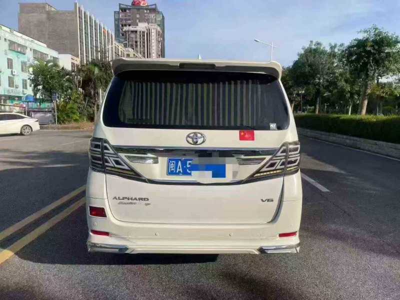 江门12年丰田埃尔法9