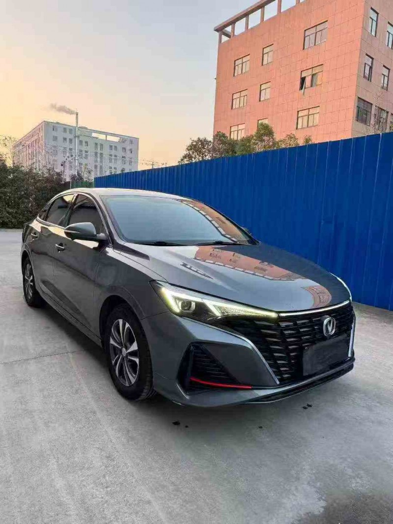 金华22年长安汽车逸动2