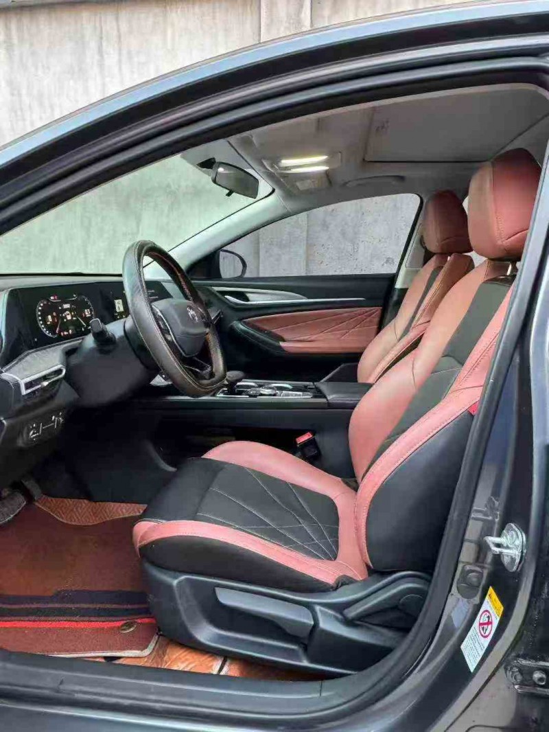 金华22年长安汽车逸动5