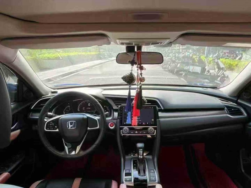 江门21年本田思域5
