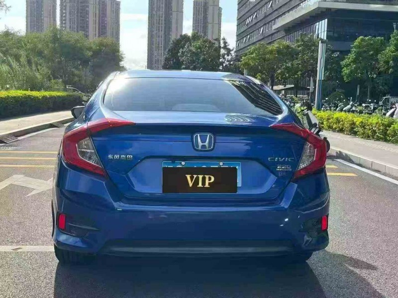 江门21年本田思域8