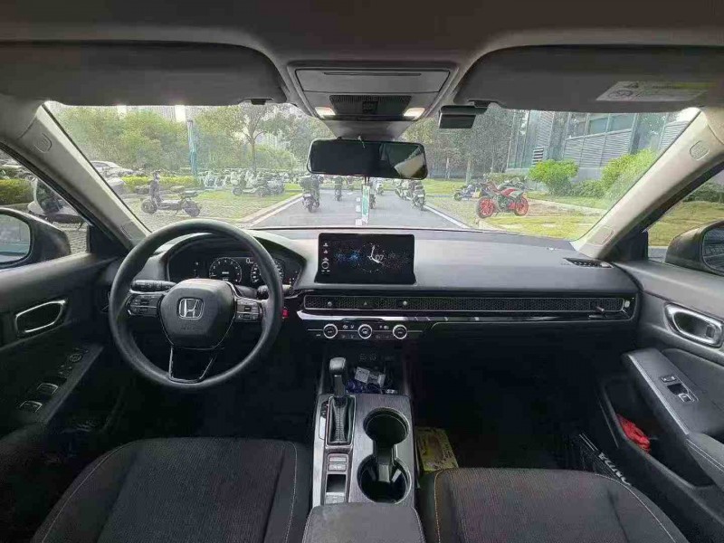 广州23年本田思域4