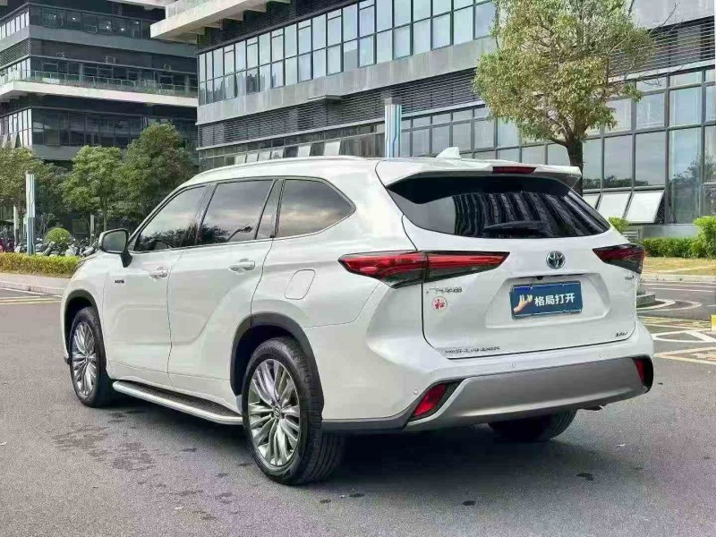 珠海23年丰田汉兰达7