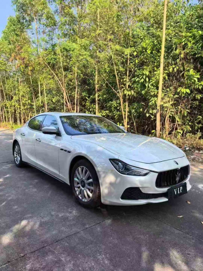 深圳17年玛莎拉蒂Ghibli3