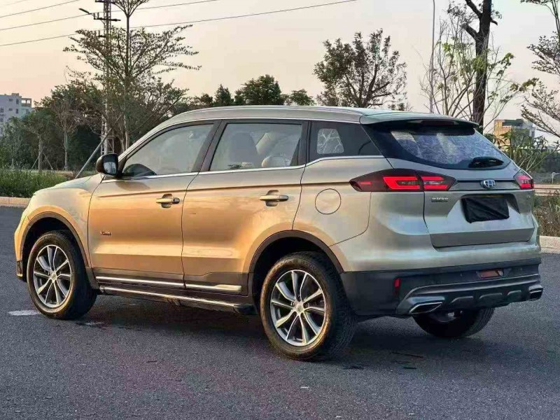 珠海19年吉利博越7