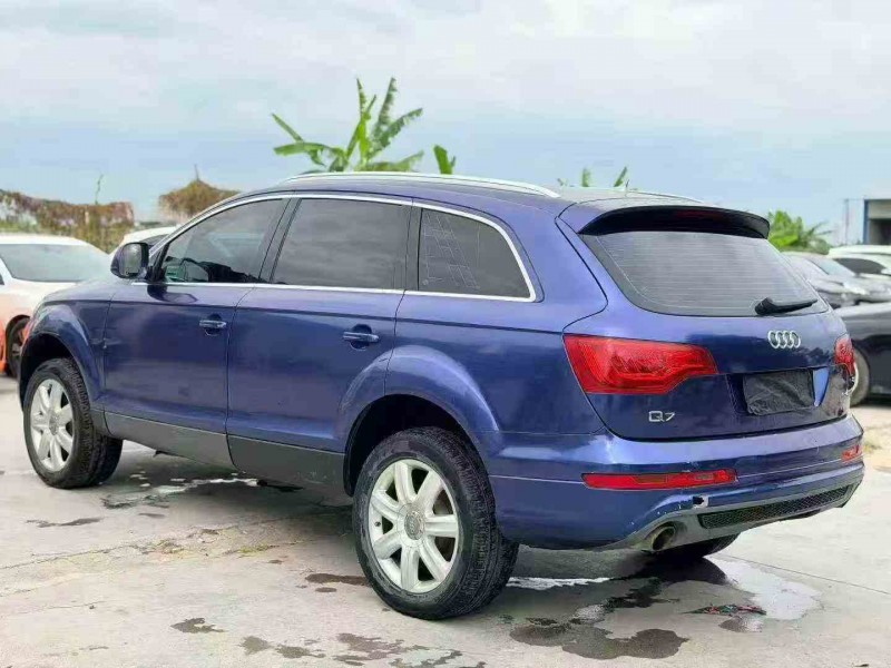 江门09年奥迪Q78