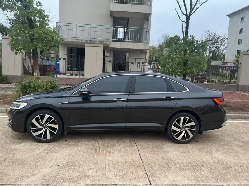 九江23年大众速腾3