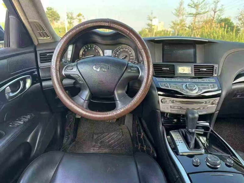 江门18年英菲尼迪Q705