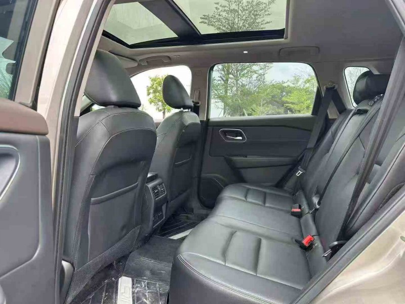 江门23年日产奇骏4