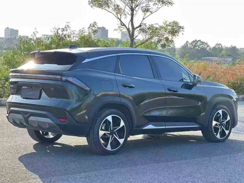 江门24年吉利银河7