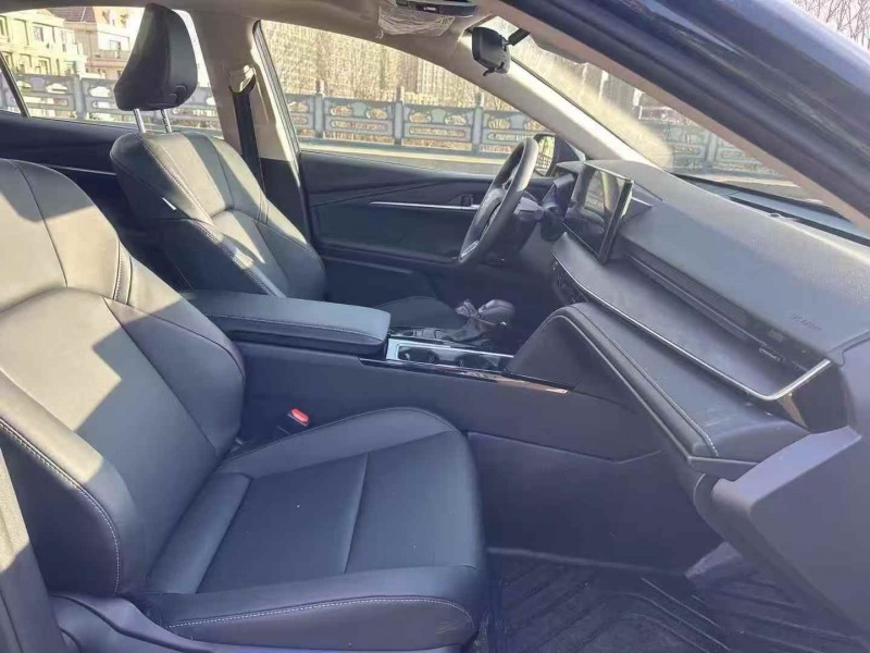 潍坊25年丰田凯美瑞6