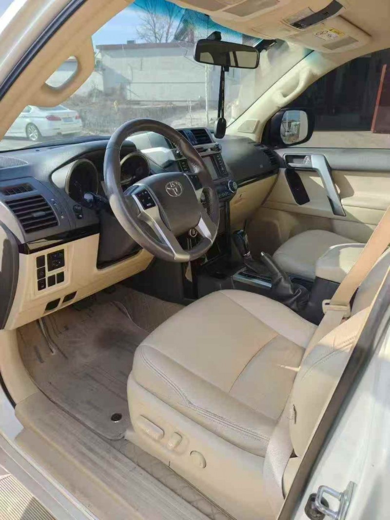 秦皇岛14年丰田普拉多4