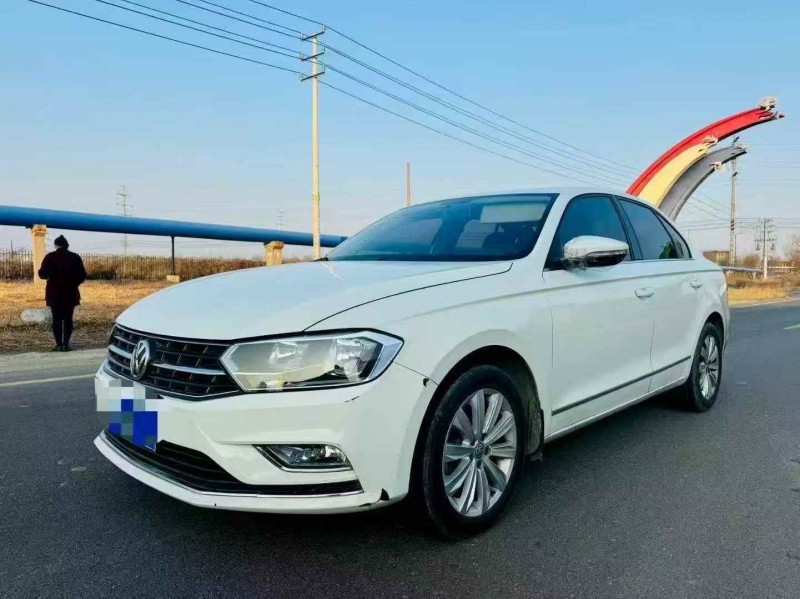 潍坊17年大众宝来2