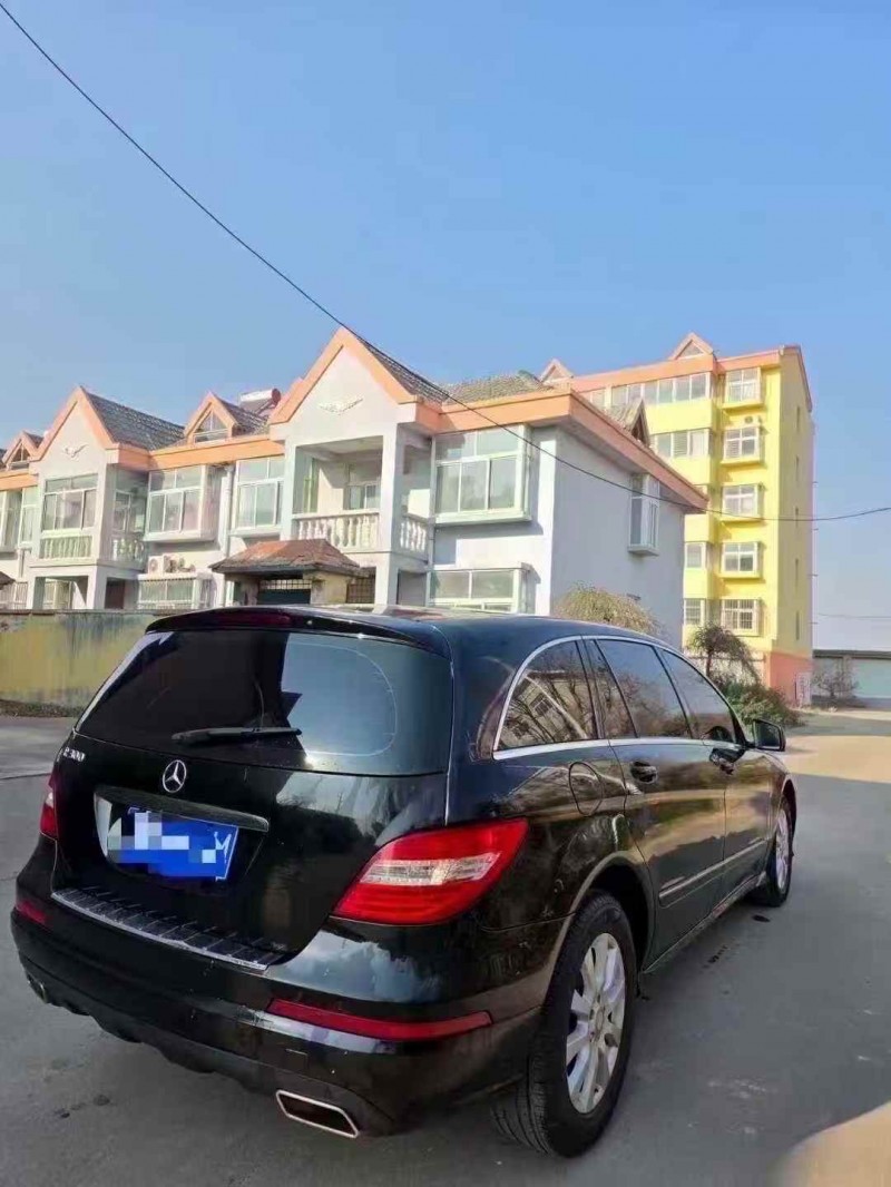 潍坊12年奔驰R8