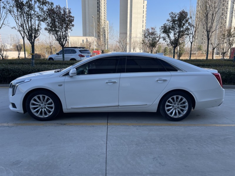 东莞19年凯迪拉克XTS7