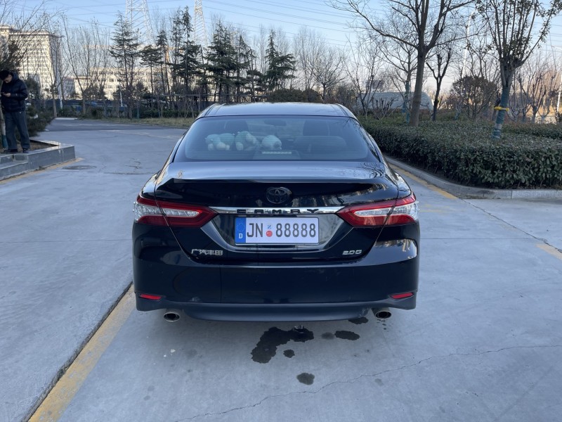 济宁20年丰田凯美瑞9