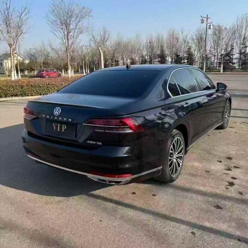 济宁18年大众辉昂7