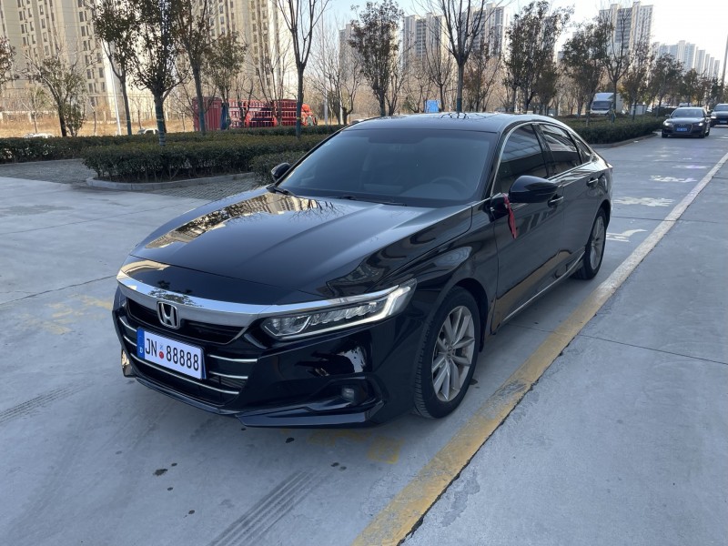 济宁23年本田雅阁3