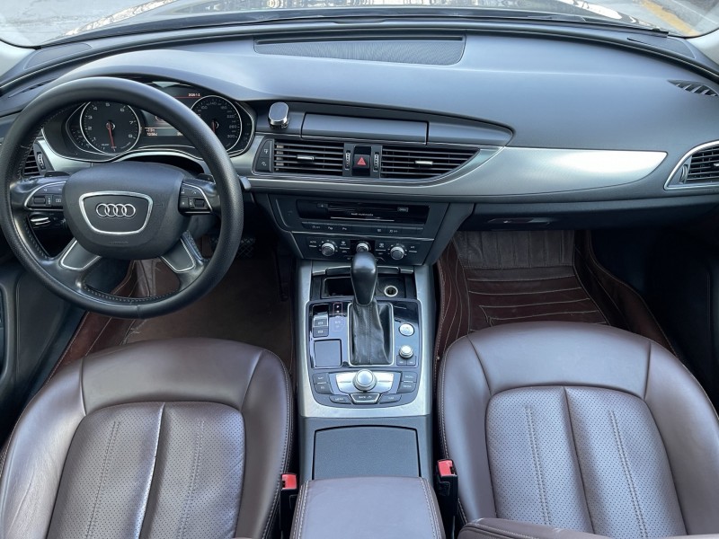 济宁16年奥迪A6L5