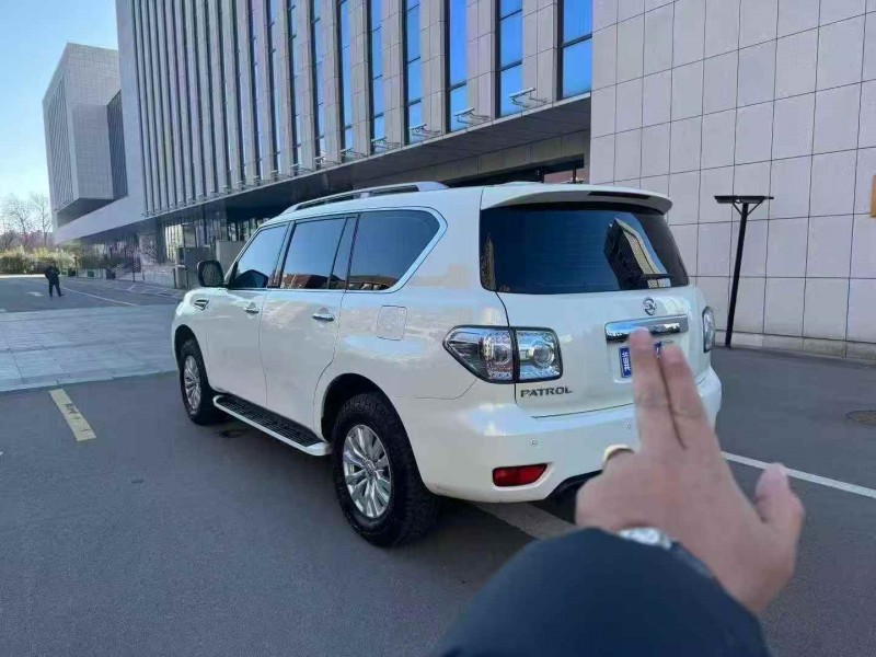 淄博18年日产途乐7