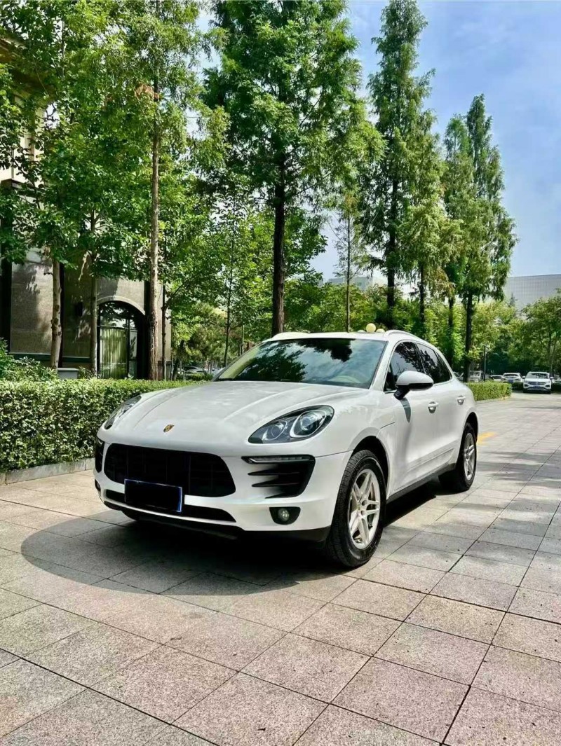 烟台16年保时捷Macan2