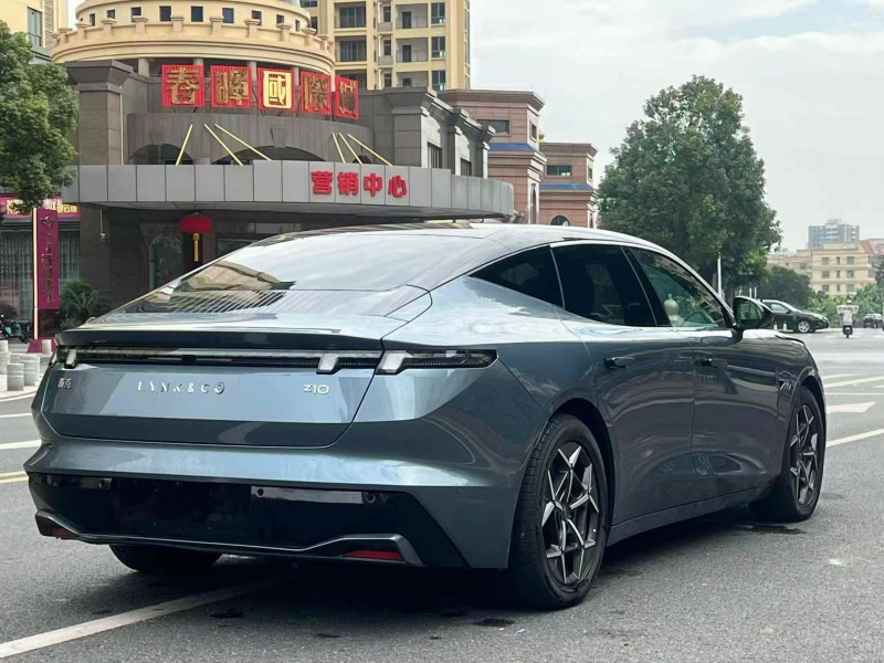 广州25年领克Z108